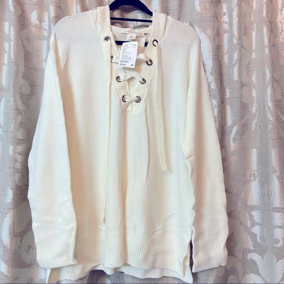 H&M Tops - H&M hoodie new with tag , M size